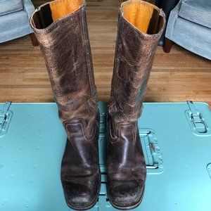 Frye Campus 14L Dark Brown, Broken In